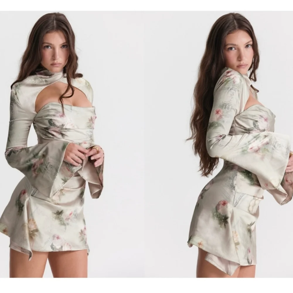 House Of CB 'Toira' Mini Dress In Vintage Cream - Picture 4 of 12